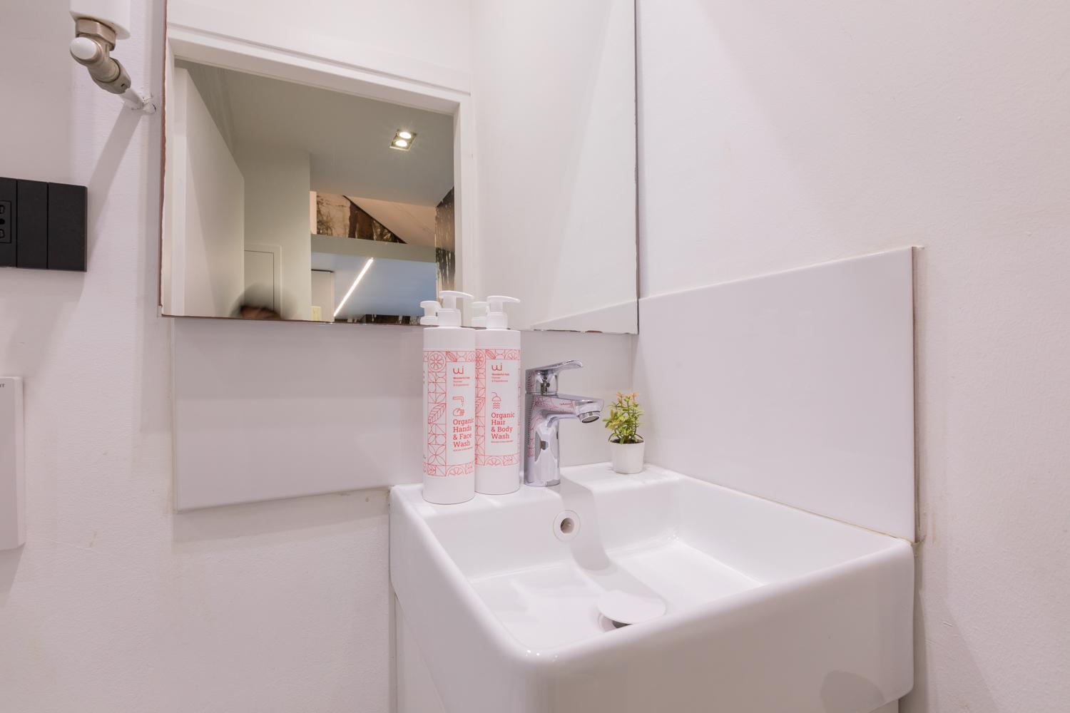 Appartement Mansarda In Bianco By Wonderful Italy à Turin Extérieur photo